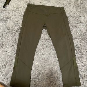 Lululemon leggings 💚